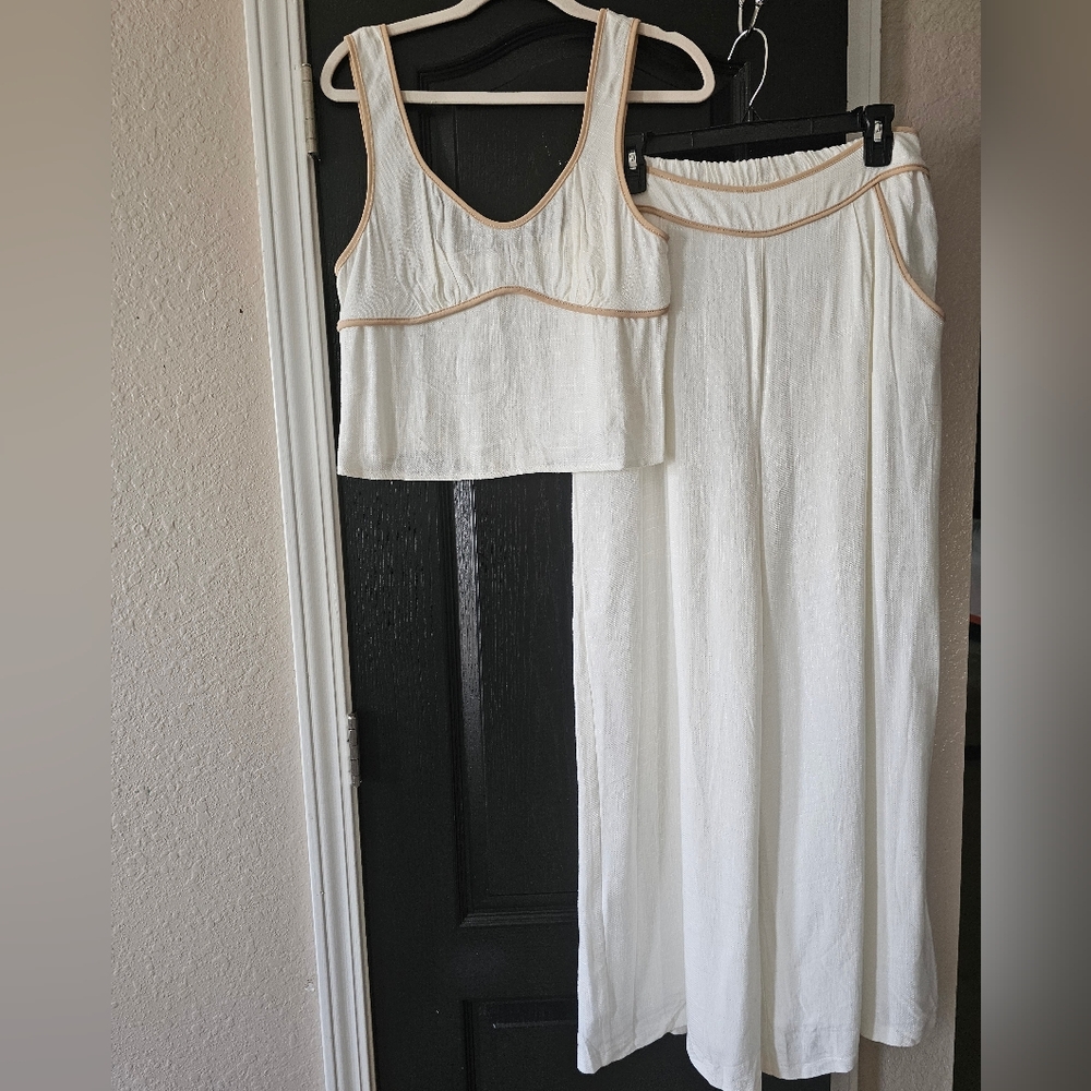 Sienna Sky White and Tan 2 Piece Set